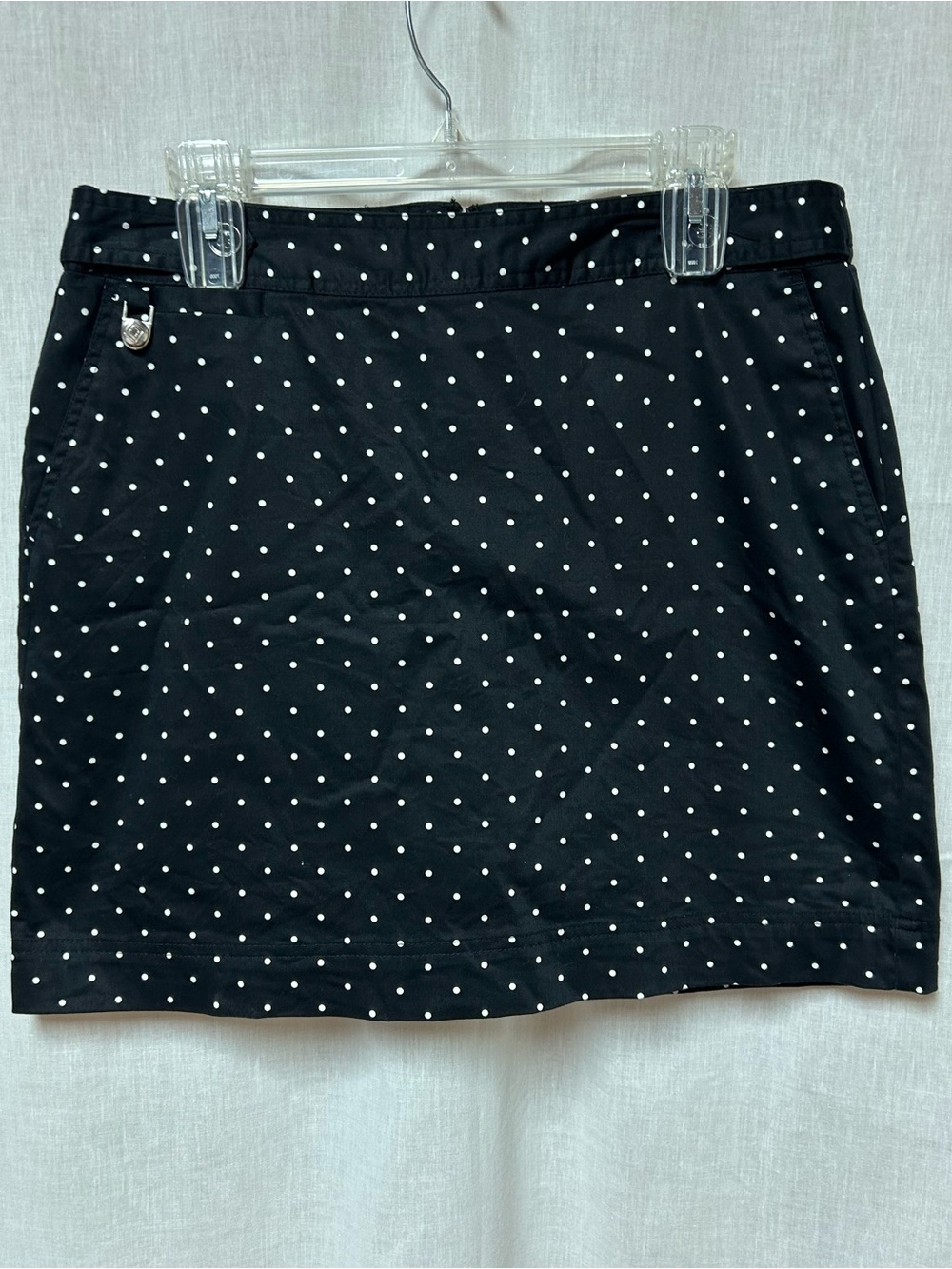 Skorts size 10 black white good quality excellent preowned condition skirt